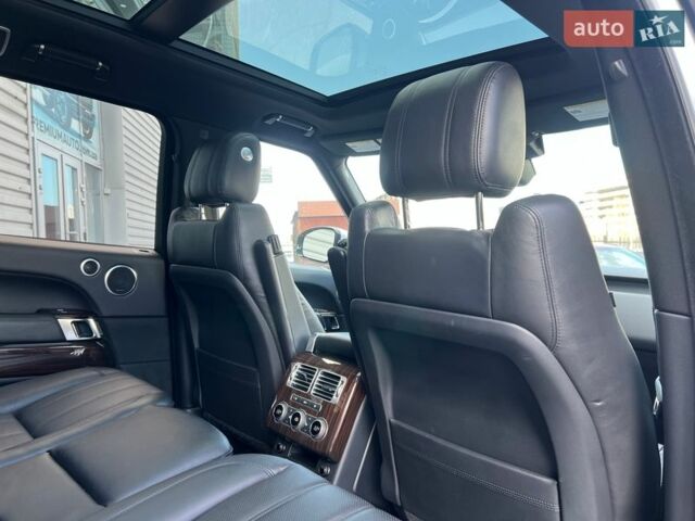 Серый Ленд Ровер Рендж Ровер, объемом двигателя 3 л и пробегом 57 тыс. км за 39500 $, фото 24 на Automoto.ua