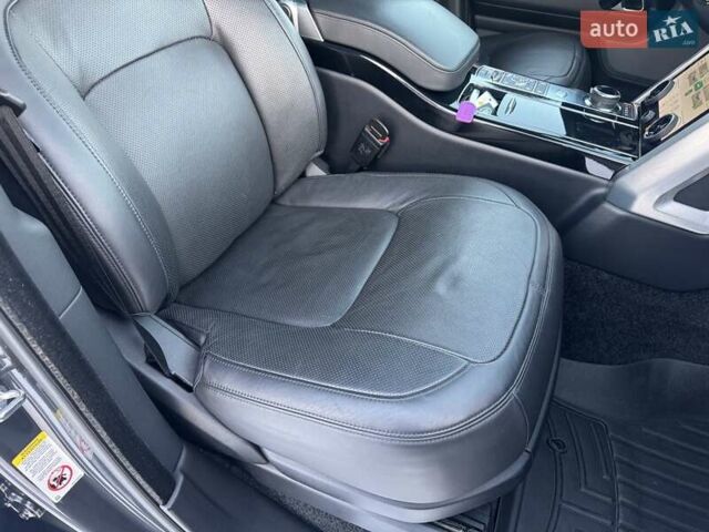 Серый Ленд Ровер Рендж Ровер, объемом двигателя 5 л и пробегом 158 тыс. км за 63900 $, фото 93 на Automoto.ua