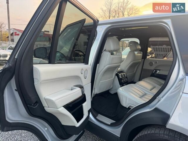 Серый Ленд Ровер Рендж Ровер, объемом двигателя 3 л и пробегом 153 тыс. км за 29900 $, фото 110 на Automoto.ua