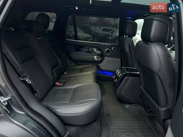 Сірий Ленд Ровер Рендж Ровер, об'ємом двигуна 5 л та пробігом 156 тис. км за 66990 $, фото 11 на Automoto.ua