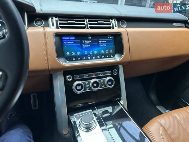 Серый Ленд Ровер Рендж Ровер, объемом двигателя 4.37 л и пробегом 61 тыс. км за 87704 $, фото 34 на Automoto.ua