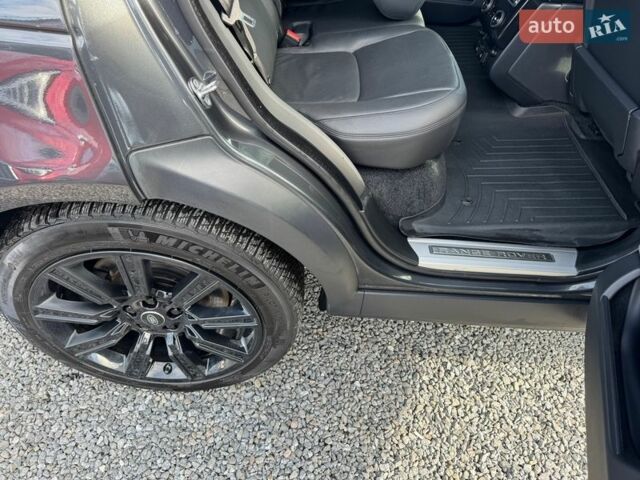 Серый Ленд Ровер Рендж Ровер, объемом двигателя 5 л и пробегом 158 тыс. км за 57000 $, фото 20 на Automoto.ua