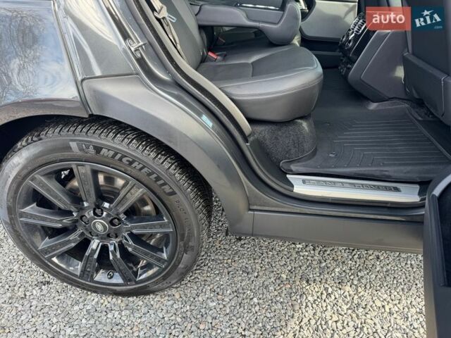 Серый Ленд Ровер Рендж Ровер, объемом двигателя 5 л и пробегом 158 тыс. км за 57000 $, фото 19 на Automoto.ua