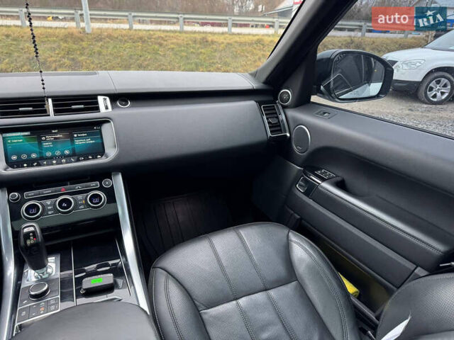 Сірий Ленд Ровер Рендж Ровер, об'ємом двигуна 2.99 л та пробігом 146 тис. км за 31999 $, фото 42 на Automoto.ua