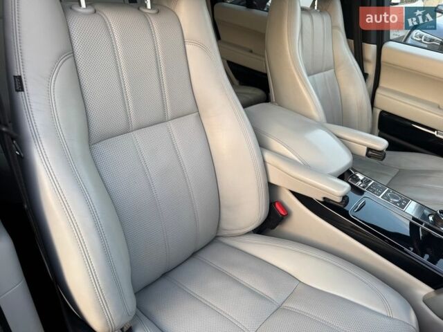 Серый Ленд Ровер Рендж Ровер, объемом двигателя 3 л и пробегом 153 тыс. км за 29900 $, фото 63 на Automoto.ua