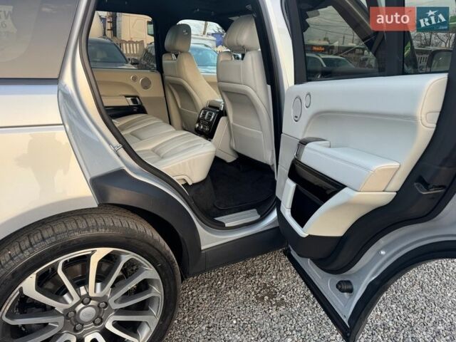 Серый Ленд Ровер Рендж Ровер, объемом двигателя 3 л и пробегом 153 тыс. км за 29900 $, фото 52 на Automoto.ua