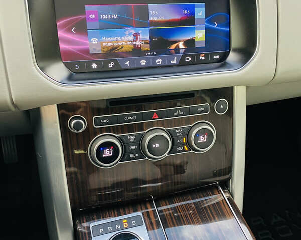 Серый Ленд Ровер Рендж Ровер, объемом двигателя 3 л и пробегом 44 тыс. км за 45000 $, фото 6 на Automoto.ua