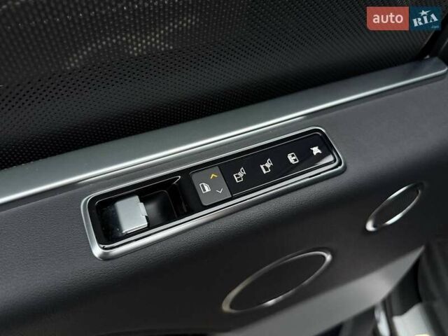 Сірий Ленд Ровер Рендж Ровер, об'ємом двигуна 5 л та пробігом 156 тис. км за 66990 $, фото 17 на Automoto.ua