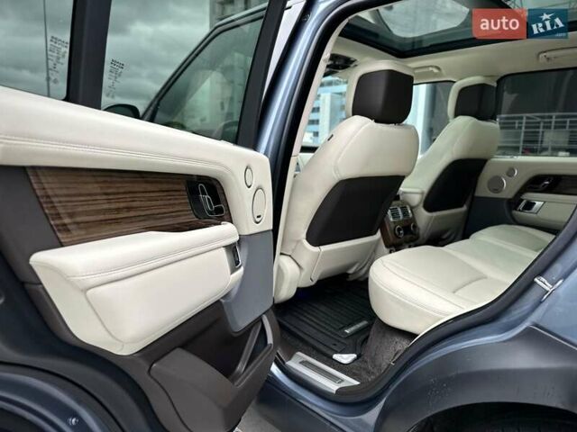 Сірий Ленд Ровер Рендж Ровер, об'ємом двигуна 2.99 л та пробігом 68 тис. км за 69900 $, фото 50 на Automoto.ua