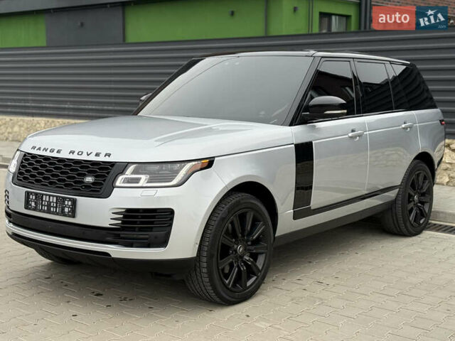 Серый Ленд Ровер Рендж Ровер, объемом двигателя 3 л и пробегом 180 тыс. км за 45999 $, фото 2 на Automoto.ua