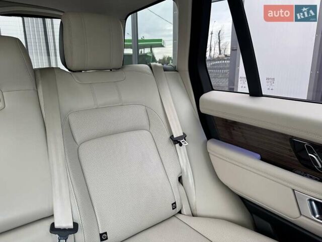 Серый Ленд Ровер Рендж Ровер, объемом двигателя 3 л и пробегом 161 тыс. км за 51900 $, фото 99 на Automoto.ua