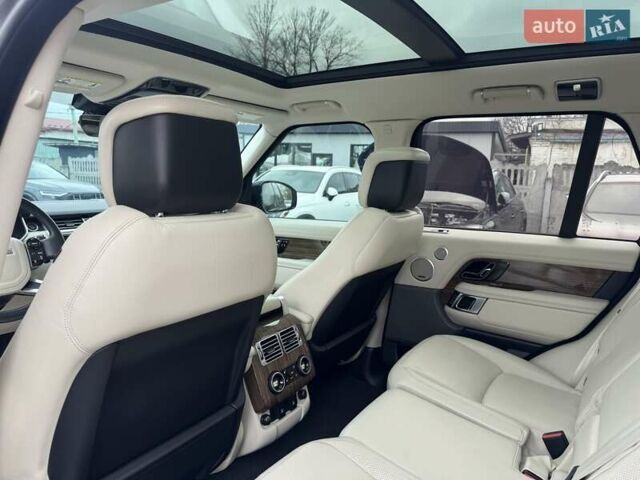 Серый Ленд Ровер Рендж Ровер, объемом двигателя 3 л и пробегом 161 тыс. км за 51900 $, фото 80 на Automoto.ua