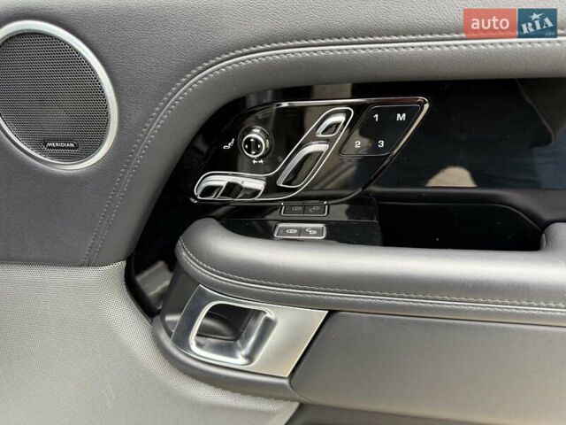 Серый Ленд Ровер Рендж Ровер, объемом двигателя 3 л и пробегом 180 тыс. км за 45999 $, фото 28 на Automoto.ua