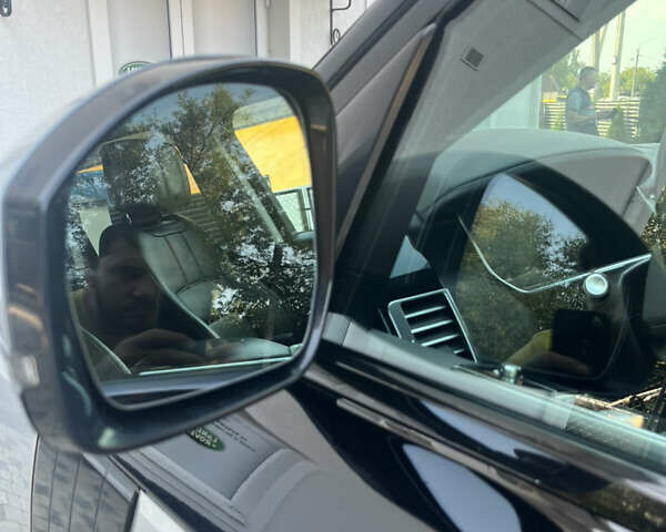 Серый Ленд Ровер Рендж Ровер, объемом двигателя 3 л и пробегом 79 тыс. км за 61500 $, фото 10 на Automoto.ua