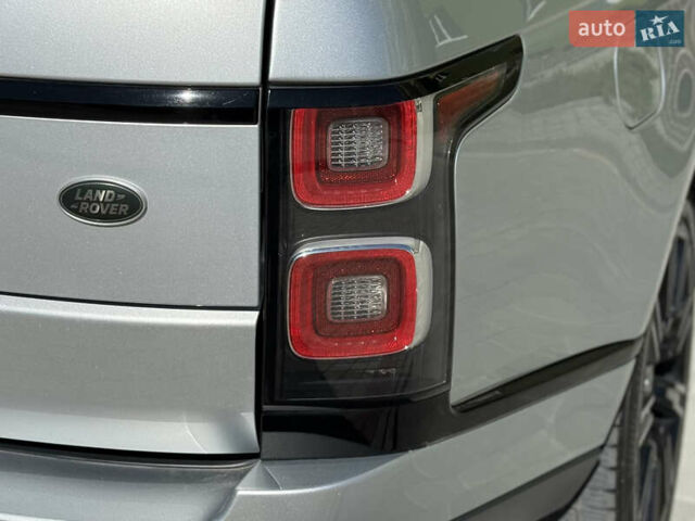 Сірий Ленд Ровер Рендж Ровер, об'ємом двигуна 3 л та пробігом 180 тис. км за 46500 $, фото 22 на Automoto.ua