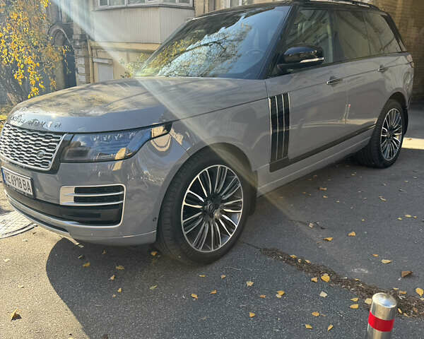 Серый Ленд Ровер Рендж Ровер, объемом двигателя 5 л и пробегом 75 тыс. км за 63000 $, фото 3 на Automoto.ua