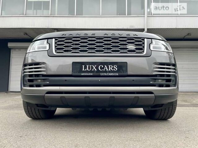 Ленд Ровер Рендж Ровер 2018 в Киеве на Automoto.ua Серый Ленд Ровер Рендж Ровер, объемом двигателя 3 л и пробегом 62 тыс. км за 74900 $, фото 12 на Automoto.ua