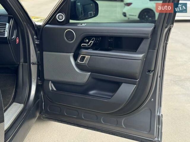 Серый Ленд Ровер Рендж Ровер, объемом двигателя 3 л и пробегом 168 тыс. км за 54000 $, фото 30 на Automoto.ua