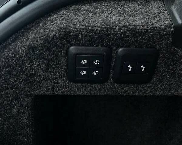 Серый Ленд Ровер Рендж Ровер, объемом двигателя 2.99 л и пробегом 55 тыс. км за 83000 $, фото 13 на Automoto.ua