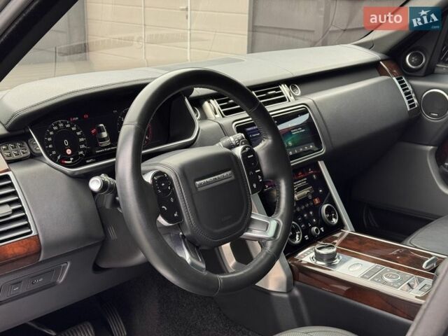 Серый Ленд Ровер Рендж Ровер, объемом двигателя 2.99 л и пробегом 186 тыс. км за 52900 $, фото 15 на Automoto.ua