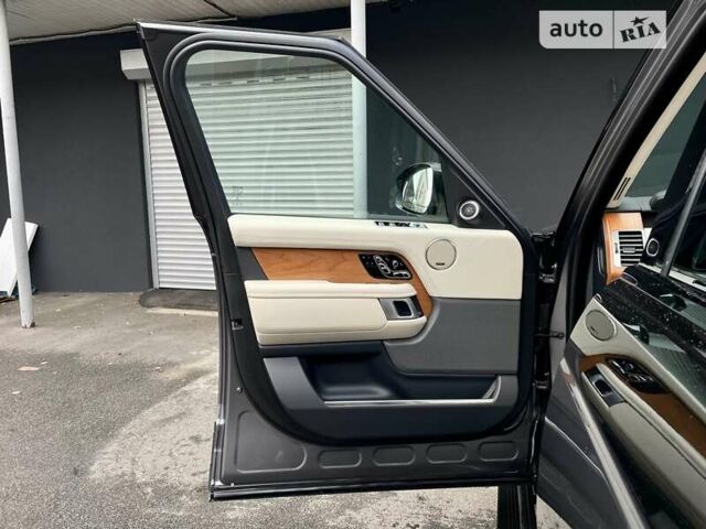 Ленд Ровер Рендж Ровер 2018 в Киеве на Automoto.ua Серый Ленд Ровер Рендж Ровер, объемом двигателя 3 л и пробегом 62 тыс. км за 74900 $, фото 88 на Automoto.ua