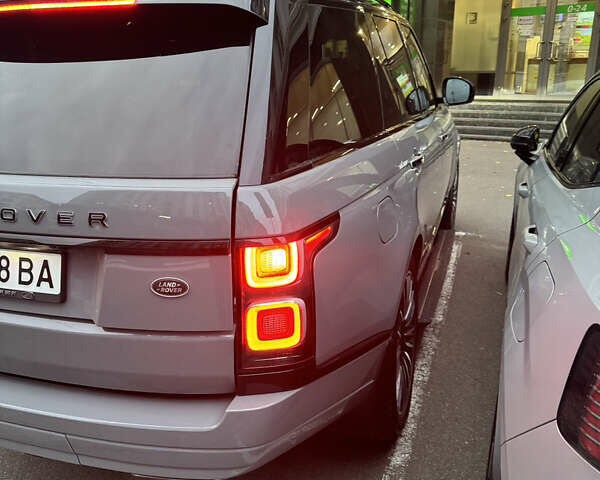 Серый Ленд Ровер Рендж Ровер, объемом двигателя 5 л и пробегом 75 тыс. км за 63000 $, фото 19 на Automoto.ua