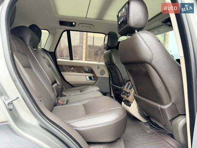 Серый Ленд Ровер Рендж Ровер, объемом двигателя 2.99 л и пробегом 98 тыс. км за 47999 $, фото 20 на Automoto.ua