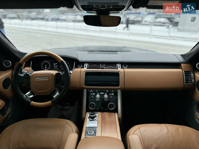 Сірий Ленд Ровер Рендж Ровер, об'ємом двигуна 4.37 л та пробігом 242 тис. км за 54900 $, фото 10 на Automoto.ua
