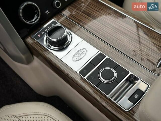 Сірий Ленд Ровер Рендж Ровер, об'ємом двигуна 2.99 л та пробігом 68 тис. км за 69900 $, фото 81 на Automoto.ua