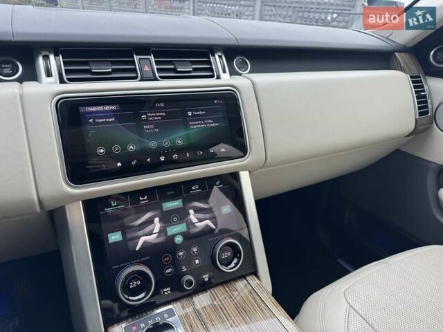 Серый Ленд Ровер Рендж Ровер, объемом двигателя 3 л и пробегом 161 тыс. км за 51900 $, фото 92 на Automoto.ua