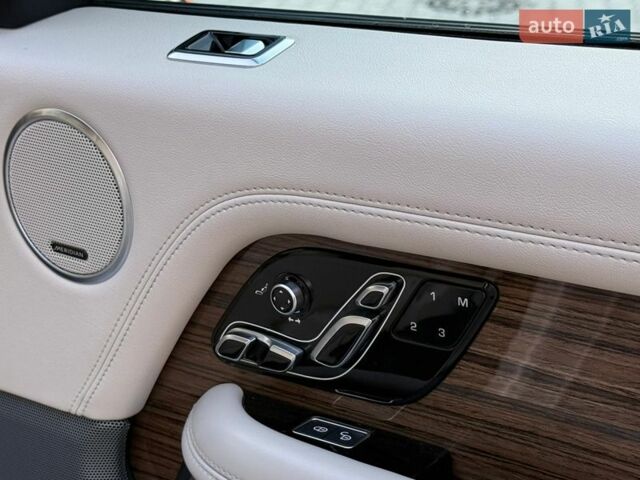 Серый Ленд Ровер Рендж Ровер, объемом двигателя 3 л и пробегом 169 тыс. км за 39500 $, фото 92 на Automoto.ua