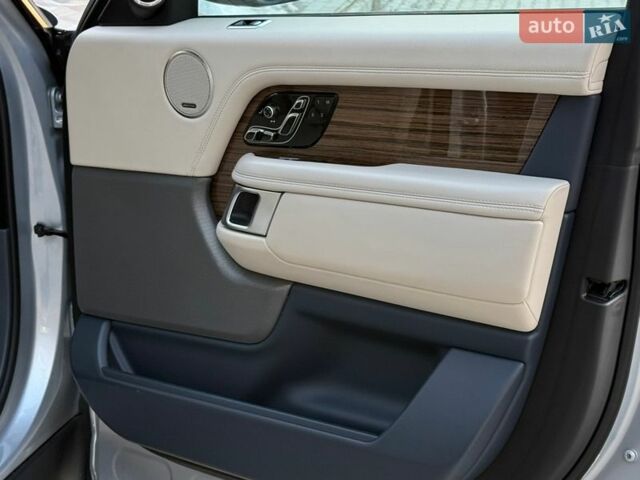 Серый Ленд Ровер Рендж Ровер, объемом двигателя 3 л и пробегом 169 тыс. км за 39500 $, фото 91 на Automoto.ua
