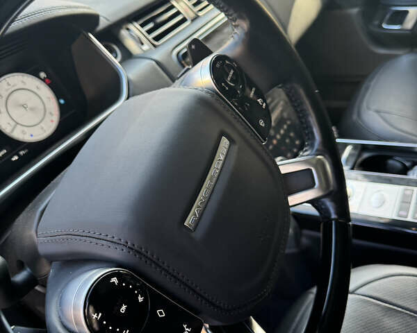 Серый Ленд Ровер Рендж Ровер, объемом двигателя 5 л и пробегом 75 тыс. км за 63000 $, фото 13 на Automoto.ua