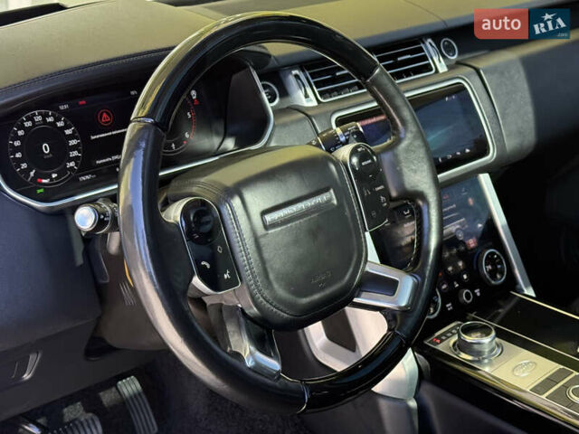 Сірий Ленд Ровер Рендж Ровер, об'ємом двигуна 3 л та пробігом 180 тис. км за 46500 $, фото 33 на Automoto.ua