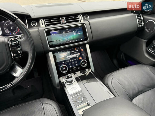 Сірий Ленд Ровер Рендж Ровер, об'ємом двигуна 3 л та пробігом 180 тис. км за 46500 $, фото 74 на Automoto.ua