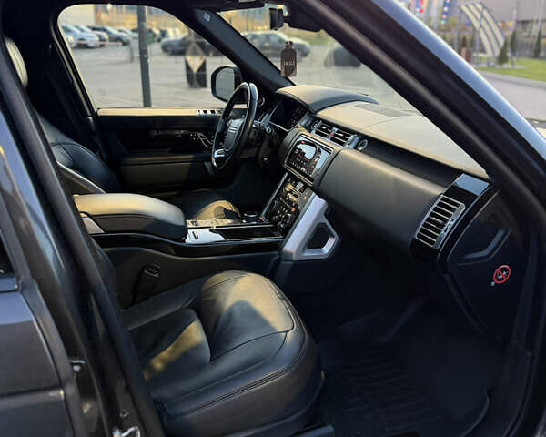 Серый Ленд Ровер Рендж Ровер, объемом двигателя 5 л и пробегом 150 тыс. км за 70000 $, фото 29 на Automoto.ua