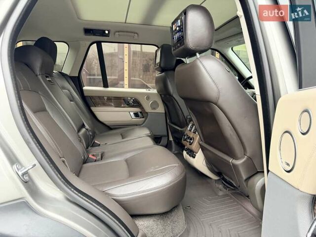 Серый Ленд Ровер Рендж Ровер, объемом двигателя 2.99 л и пробегом 98 тыс. км за 47999 $, фото 21 на Automoto.ua