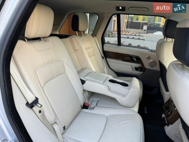 Серый Ленд Ровер Рендж Ровер, объемом двигателя 3 л и пробегом 169 тыс. км за 39500 $, фото 79 на Automoto.ua