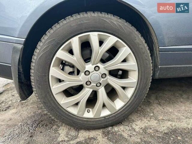 Сірий Ленд Ровер Рендж Ровер, об'ємом двигуна 3 л та пробігом 66 тис. км за 99000 $, фото 12 на Automoto.ua