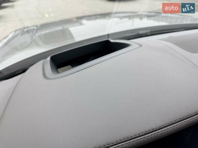 Серый Ленд Ровер Рендж Ровер, объемом двигателя 2.99 л и пробегом 98 тыс. км за 47999 $, фото 26 на Automoto.ua