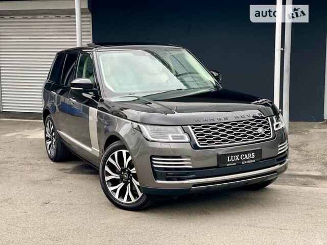 Ленд Ровер Рендж Ровер 2018 в Киеве на Automoto.ua Серый Ленд Ровер Рендж Ровер, объемом двигателя 3 л и пробегом 62 тыс. км за 74900 $, фото 1 на Automoto.ua