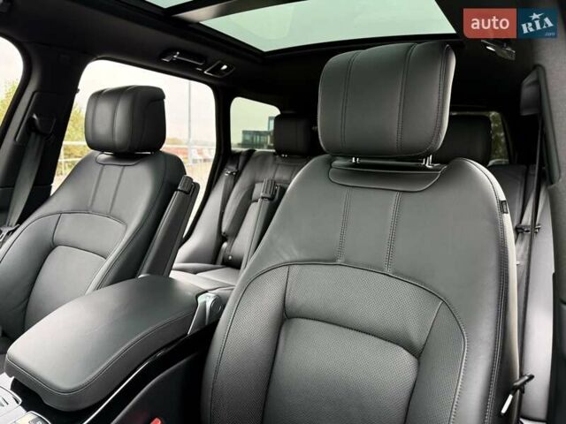 Серый Ленд Ровер Рендж Ровер, объемом двигателя 2.99 л и пробегом 94 тыс. км за 57500 $, фото 22 на Automoto.ua