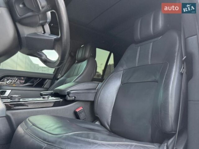 Серый Ленд Ровер Рендж Ровер, объемом двигателя 3 л и пробегом 168 тыс. км за 45000 $, фото 53 на Automoto.ua