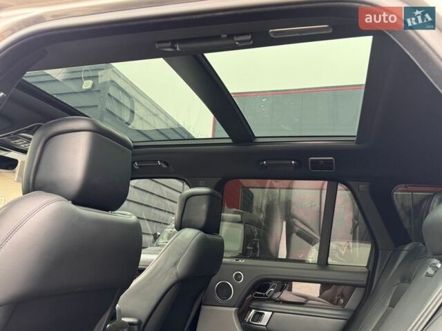 Серый Ленд Ровер Рендж Ровер, объемом двигателя 2.99 л и пробегом 186 тыс. км за 52900 $, фото 11 на Automoto.ua