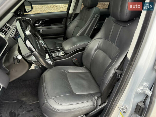 Серый Ленд Ровер Рендж Ровер, объемом двигателя 3 л и пробегом 180 тыс. км за 45999 $, фото 21 на Automoto.ua