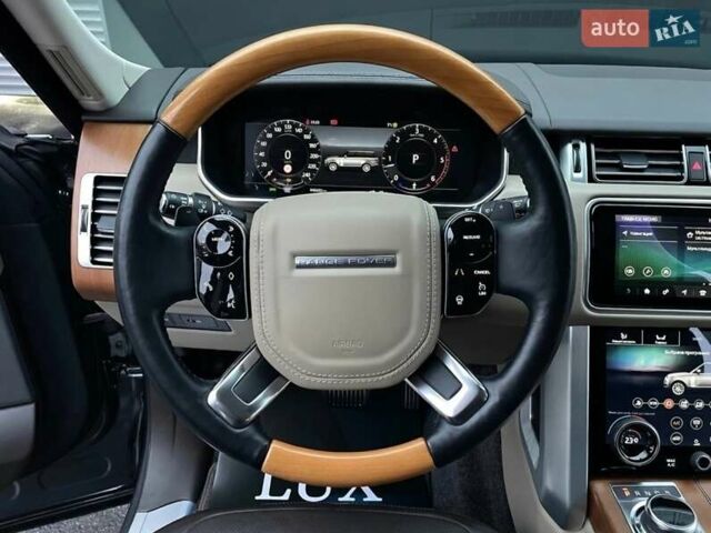 Серый Ленд Ровер Рендж Ровер, объемом двигателя 2.99 л и пробегом 55 тыс. км за 83000 $, фото 22 на Automoto.ua