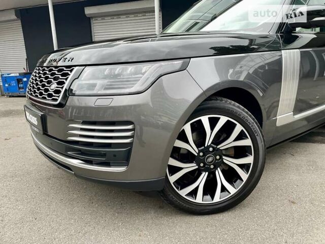 Ленд Ровер Рендж Ровер 2018 в Киеве на Automoto.ua Серый Ленд Ровер Рендж Ровер, объемом двигателя 3 л и пробегом 62 тыс. км за 74900 $, фото 14 на Automoto.ua