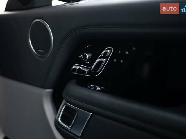 Серый Ленд Ровер Рендж Ровер, объемом двигателя 3 л и пробегом 130 тыс. км за 49500 $, фото 12 на Automoto.ua