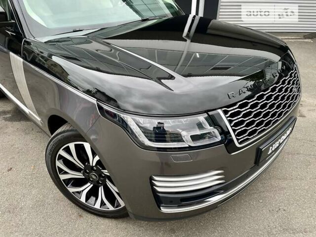 Ленд Ровер Рендж Ровер 2018 в Киеве на Automoto.ua Серый Ленд Ровер Рендж Ровер, объемом двигателя 3 л и пробегом 62 тыс. км за 74900 $, фото 4 на Automoto.ua