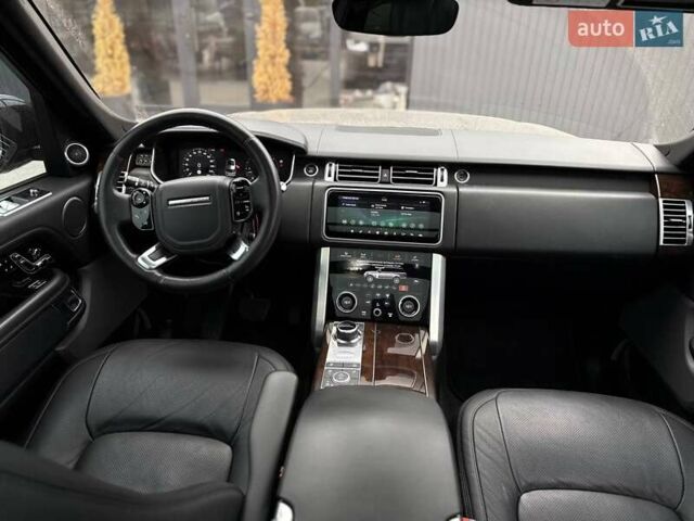 Ленд Ровер Рендж Ровер 2018 в Киеве на Automoto.ua Серый Ленд Ровер Рендж Ровер, объемом двигателя 2.99 л и пробегом 180 тыс. км за 56000 $, фото 16 на Automoto.ua